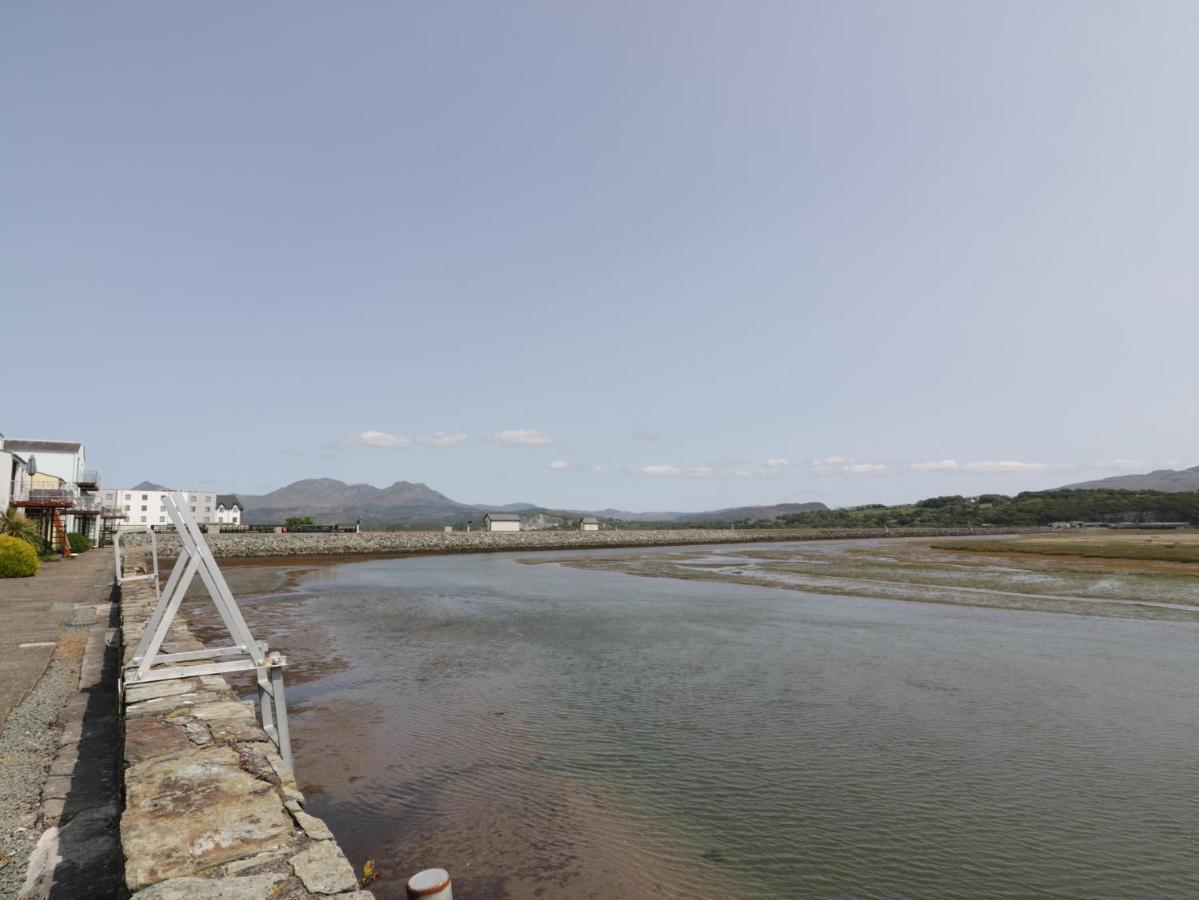 포스마독 25 South Snowdon Wharf 빌라 외부 사진